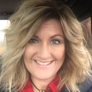 Meet your Posher, Kelli